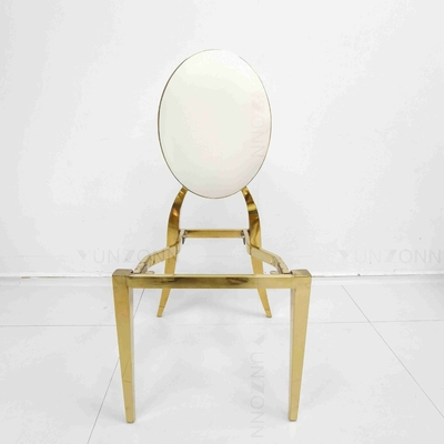 Les chaises classiques de salle à manger en métal blanc de chaise de banquet de mariage de coussin d'unité centrale démantèlent modèle