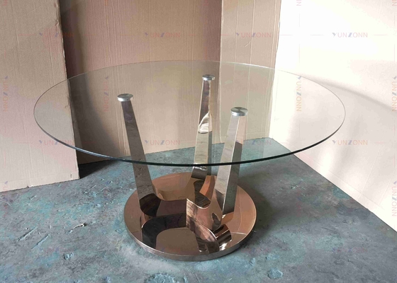 Les solides solubles basent les tables de salle à manger modernes de luxe annotent la table de salle à manger en verre mise pour 4