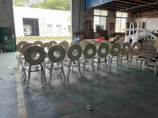 Diner arrière rond préside les chaises empilables de banquet de fonction de conception spéciale