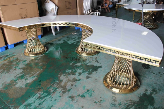 La petite table de salle à manger de demi-lune de dessus de Tableau de forces de défense principale de base de taille a placé le cadre d'acier inoxydable pour l'événement de mariage