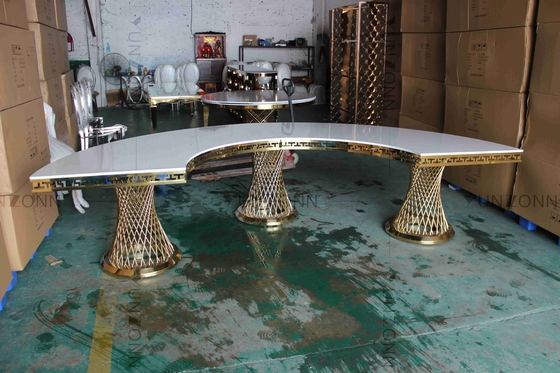 La petite table de salle à manger de demi-lune de dessus de Tableau de forces de défense principale de base de taille a placé le cadre d'acier inoxydable pour l'événement de mariage