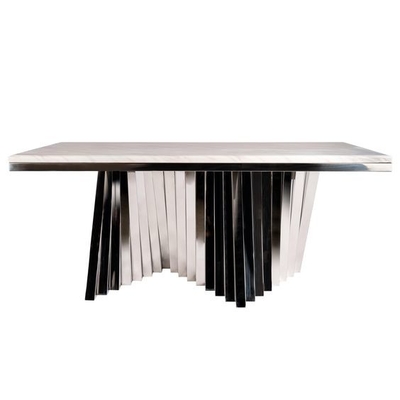 Les solides solubles basent les tables de salle à manger modernes de luxe annotent la table de salle à manger en verre mise pour 4