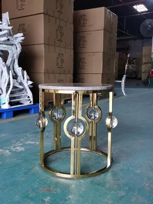 L'or a plaqué le métal de luxe Crystal Ball Round Corner Table de côté d'acier inoxydable de lumière de marbre de Tableau