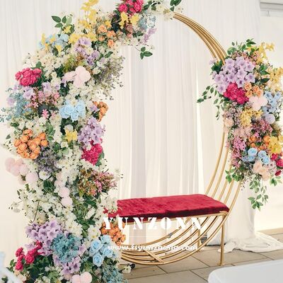 Bon prix Couchette en acier inoxydable en or Conception de forme circulaire pour les couples pour le mariage et le dîner Chaises à manger confortables en ligne