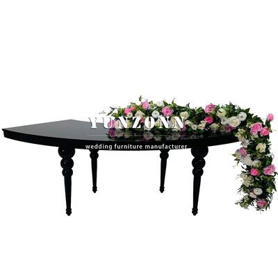 Bon prix Grande salle de banquet Table de mariage en demi-lune serpentine en métal noir en ligne