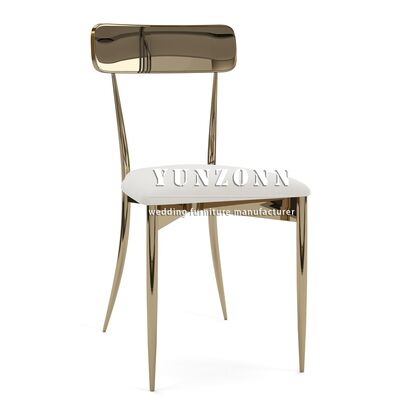 Bon prix Chaise de mariage moderne en acier inoxydable doré pour événements d'hôtel élégants avec coussin blanc en ligne
