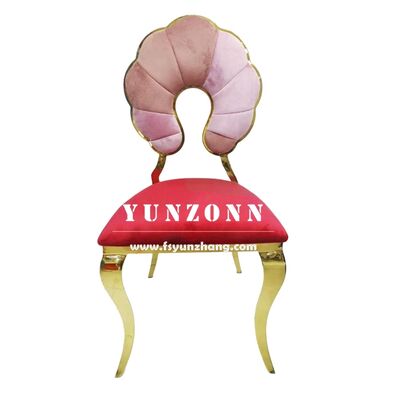 Bon prix Nouvelle conception de chaises de fête à dossier tournesol pour décorations de mariage, chaises de location uniques en acier inoxydable en ligne