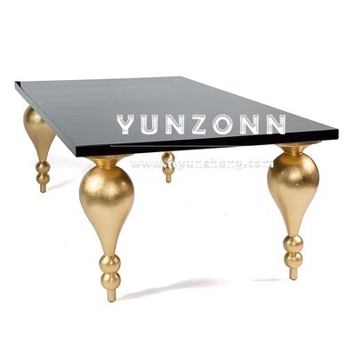Bon prix Table à manger rectangulaire en acier inoxydable moderne avec quatre grandes jambes pour les événements en plein air Hôtels Restaurants et salles en ligne