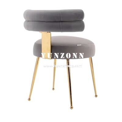 Bon prix Nouvelle chaise de mariage en acier inoxydable doré pour salle de banquet d'hôtel au design moderne en ligne
