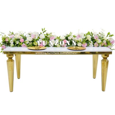 Bon prix Table de salle à manger rectangulaire moderne Vénus dorée avec plateau en verre transparent et cadre en acier inoxydable pour événements et banquets en ligne