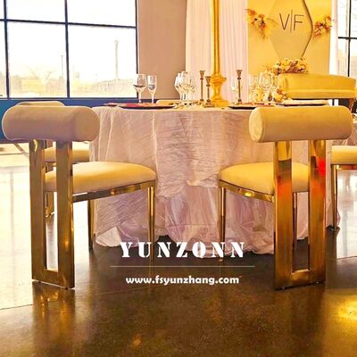 Bon prix Chaise de salle à manger en acier inoxydable en or Cali avec coussin de velours pour les mariages et les hôtels en ligne